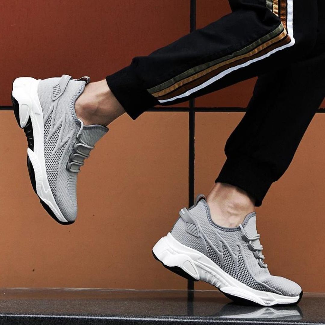 AlphaKicks™ – Stilrena Sneakers med Höjdökning