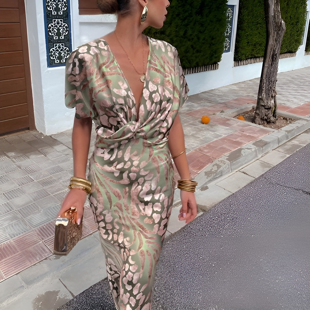 Colette™ - Vridet Lång Sommarklänning med V-ringning